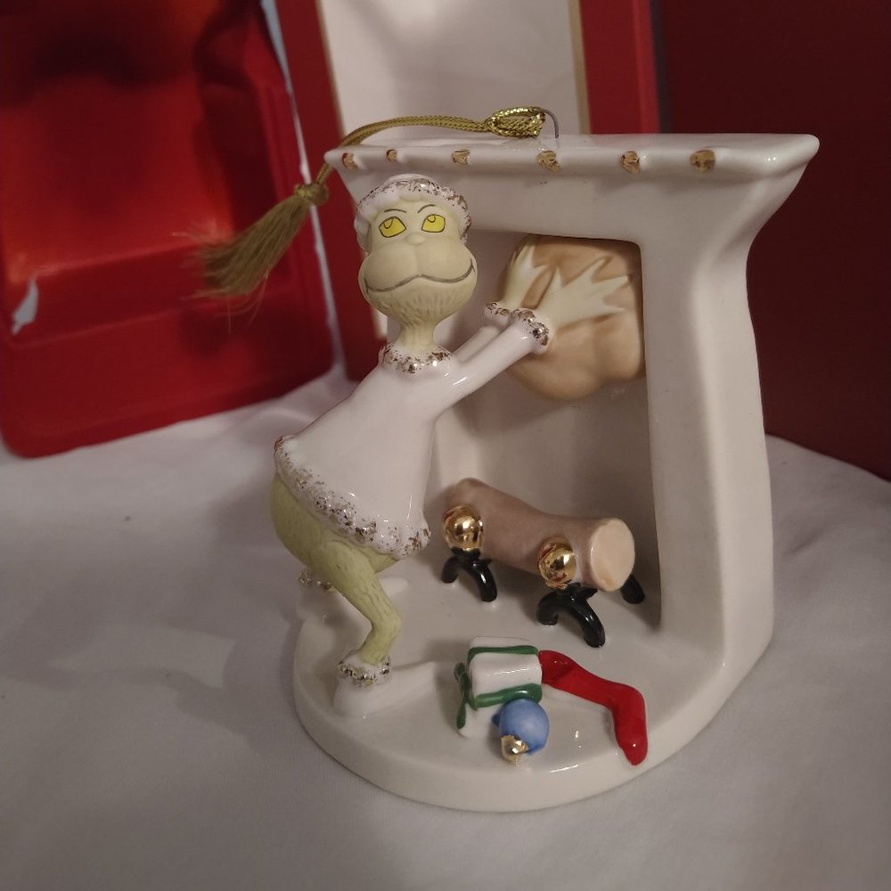 Lenox Dr. Seuss Gift Stealing Grinch 2021 Christmas Ornament